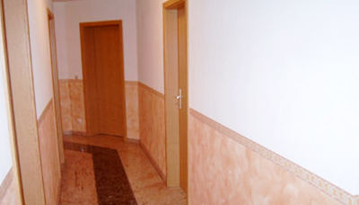 Innenarbeiten - Wand- und Deckenanstriche
